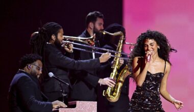 Olivia Dean at Marlay Park: Stage times, set list, ticket information, how to get there and more – The Irish Times