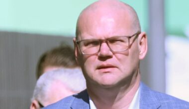 Orthopaedic surgeon accused of trashing hotel and assaulting guests found not guilty by reason of insanity – The Irish Times