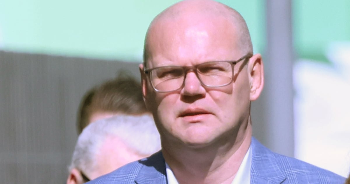 Orthopaedic surgeon accused of trashing hotel and assaulting guests found not guilty by reason of insanity – The Irish Times