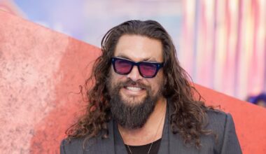 Hollywood star Jason Momoa says he loves his ‘surreal’ role in Supergirl – The Irish News