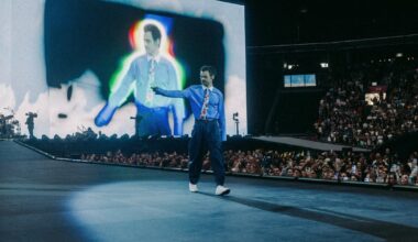 Our hotel for Harry Styles had one flaw: the shower was in the middle of the room – The Irish Times