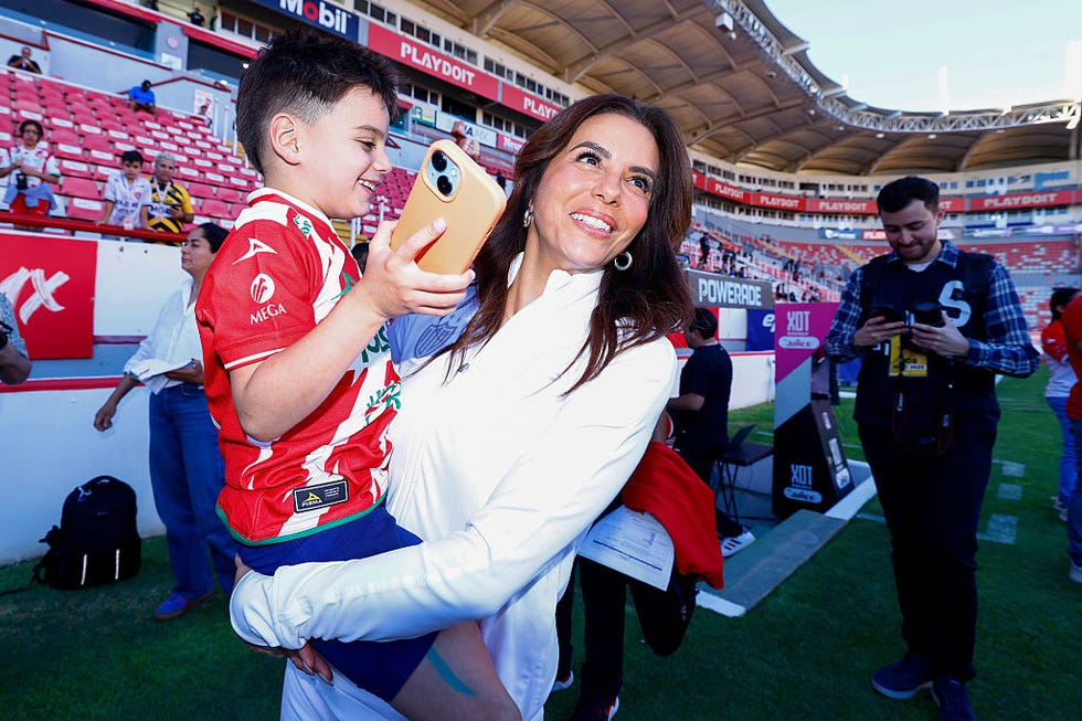 eva longoria workout