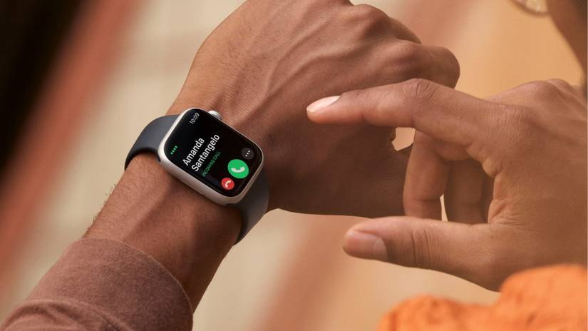 Answering a call on an Apple Watch.