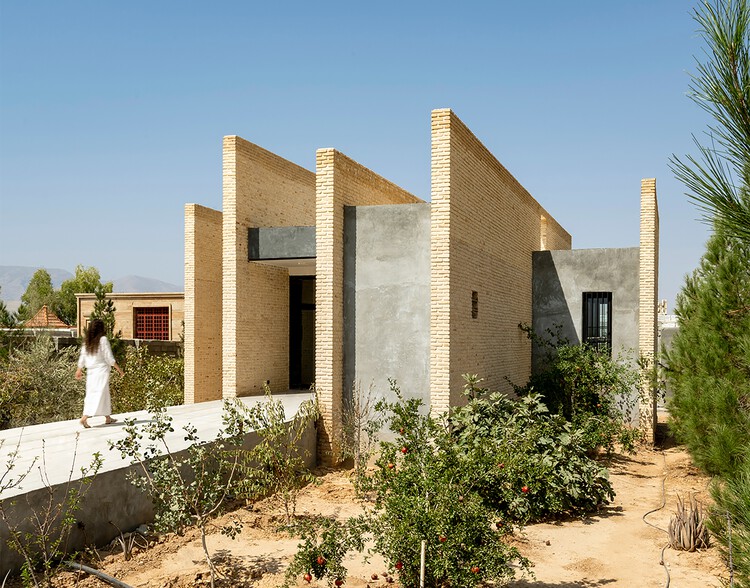 B-Neshat Villa / Chenin Studio - Exterior Photography