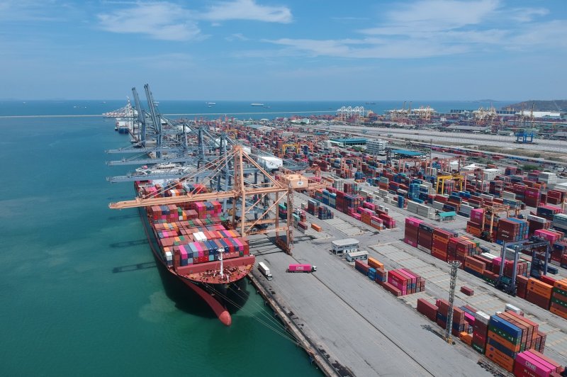 Value of Thai exports rises 10.6% in May