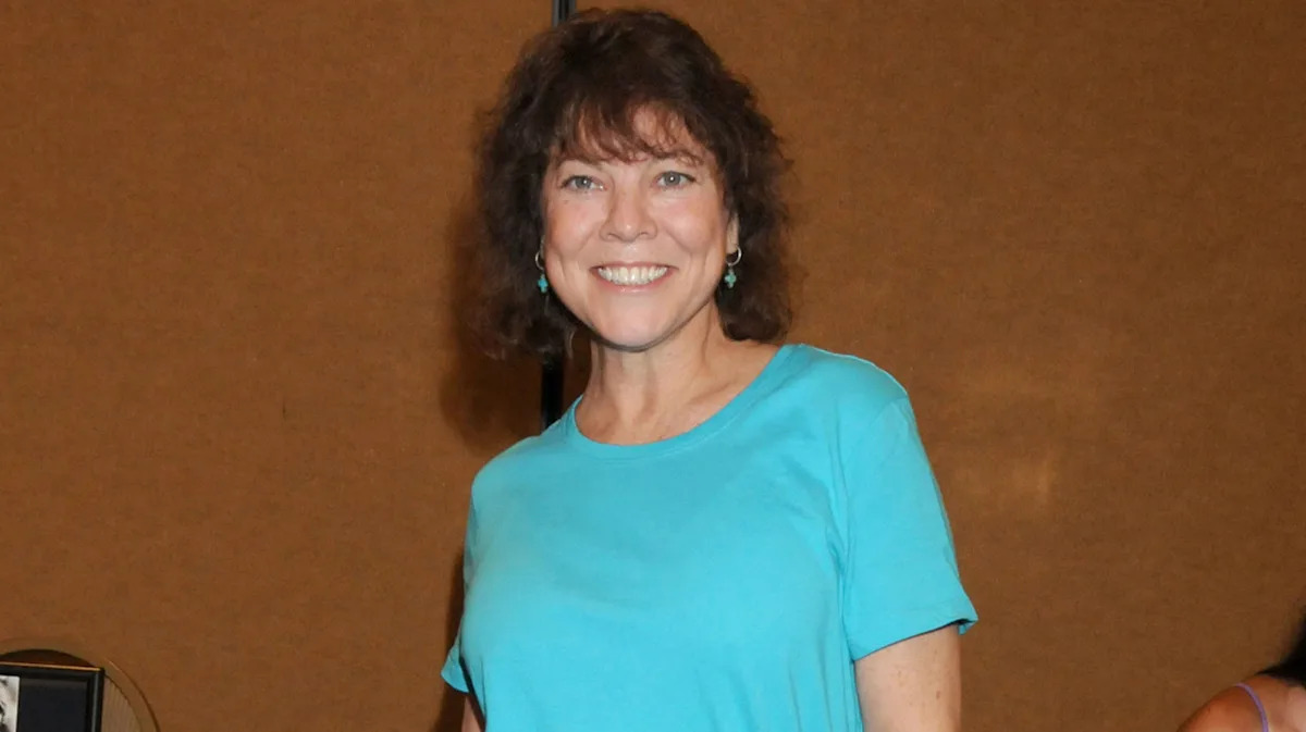 How Erin Moran's Happy Days Co-Stars Helped Her Through The Challenges Of Childhood Fame