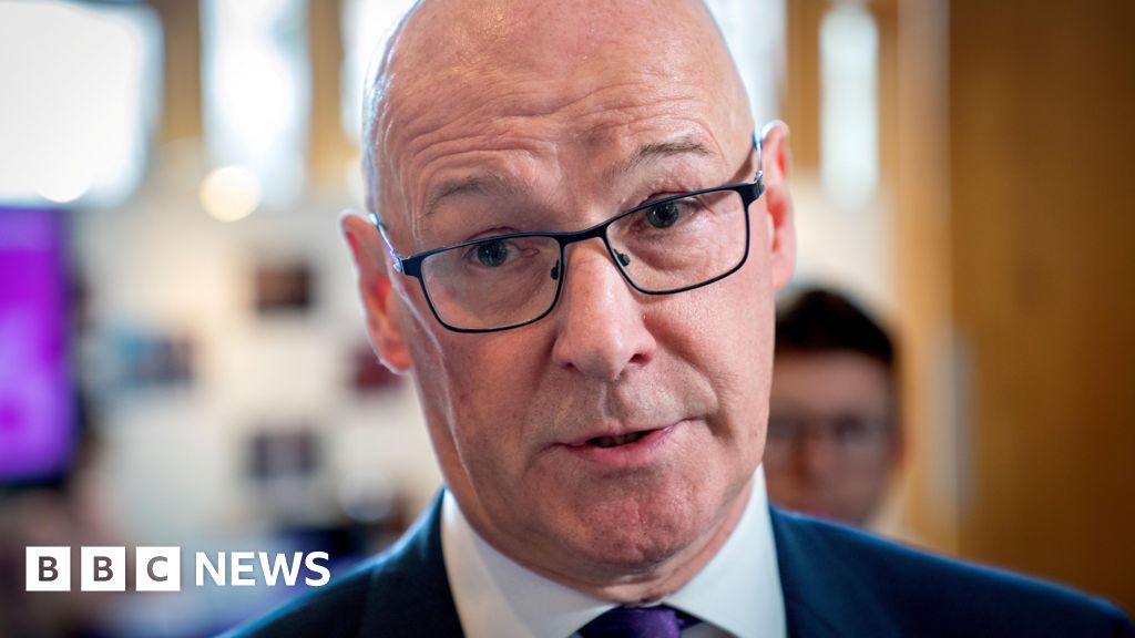 Israeli tech firm accused of targeting First Minister in election - BBC