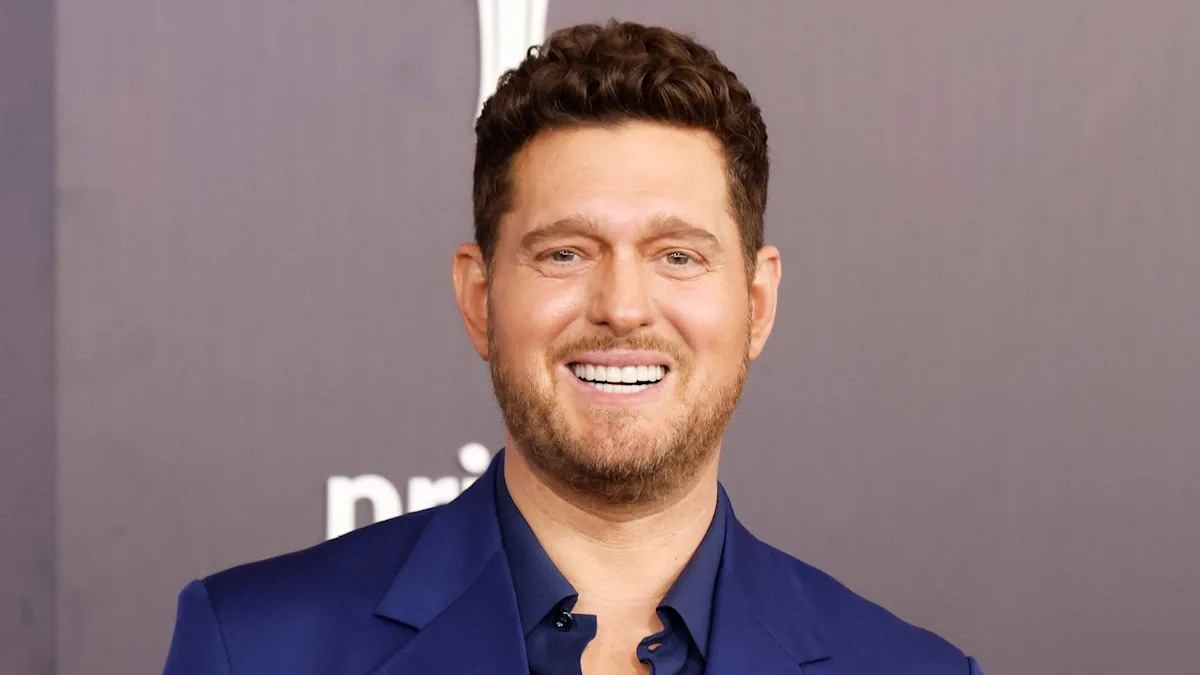 Meet Michael Bublé's gorgeous, famous wife, whom he married 3 times