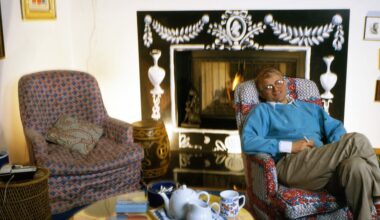 Inside the Homes Where David Hockney Worked, Lived, and Found Inspiration