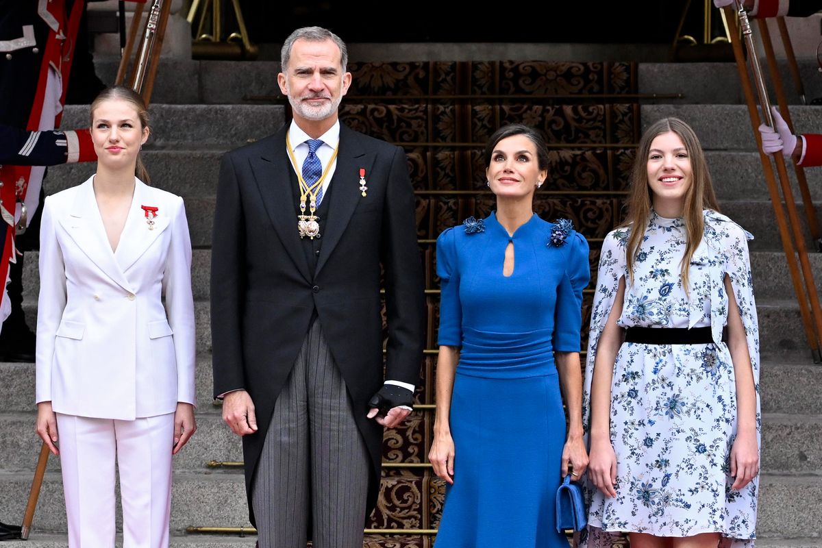 Sofía's educational path reflects a growing commitment to the international and diplomatic dimensions of royal life.