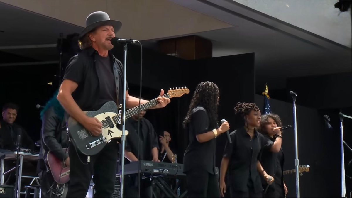 Eddie Vedder Releases Better Believe, the Song He Co-Wrote With Guitars Over Guns Youth for the Obama Presidential Center