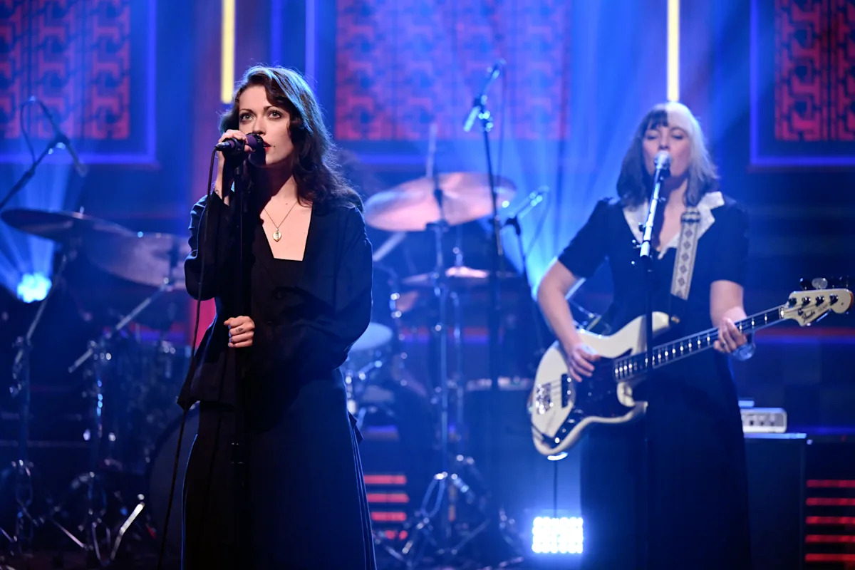 Watch Violet Grohl’s Rousing Performance of ‘Bug in the Cake’ on ‘Fallon’