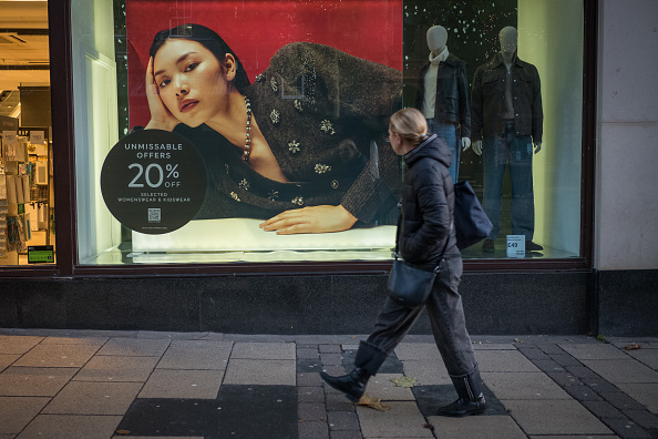 YORK, ENGLAND - NOVEMBER 25: Black Friday deals are advertised in a shop window in the centre of York on November 25, 2025 in York, England. This year's later Budget falls in the week of the Black Friday sales leaving retailers concerned at the disruption in the run up to Christmas. Many shoppers are being more cautious with their spending until after tomorrow's budget and shops are considering extending the Sales beyond the weekend. (Photo by Ian Forsyth/Getty Images)