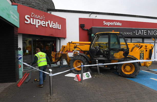 Gardaí investigating after burglars ram JCB into Mallow shop - The Journal