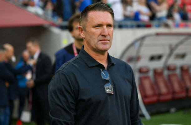 Robbie Keane in Celtic talks, while fan group opposes his appointment due to work in Israel