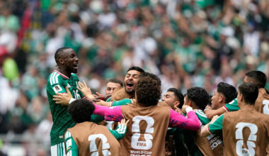 Amid three red cards, Mexico get home World Cup off to flying start