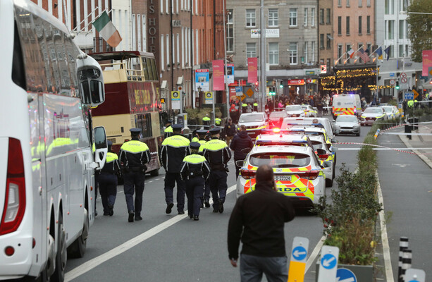 Doctors at scene of Parnell Square stabbing 'just ran with things' in bid to save girl's life - The Journal