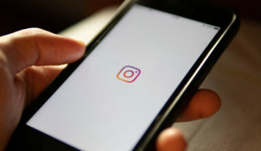 Instagram and Facebook down for thousands, as major outage reported