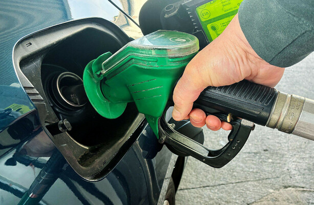 Oil prices expected to remain 'well above' pre-war levels over the next year, say ESRI - The Journal