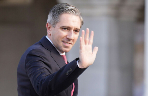 Simon Harris met with a group of influencers this week to talk about his new savings scheme - The Journal
