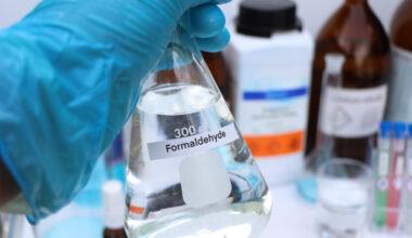 formaldehyde in glass, chemical in the laboratory and industry