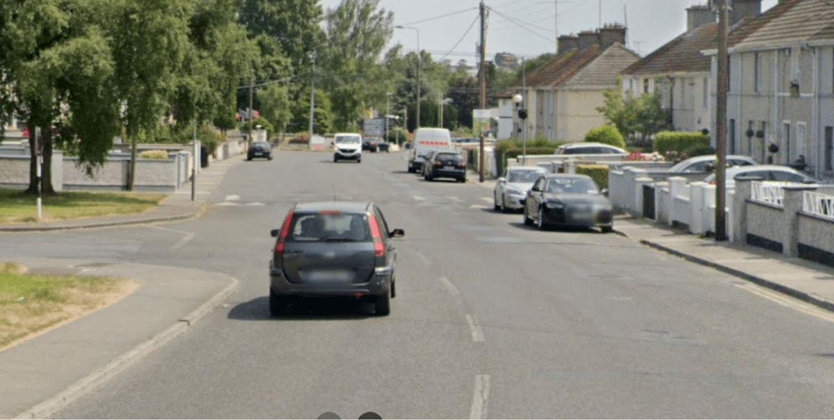 Sinn Féin rep teams up with Independent Ireland Cllr to oppose safe route to school project; as local coal supplier warns “there could be [a cycle path] outside your own door next”