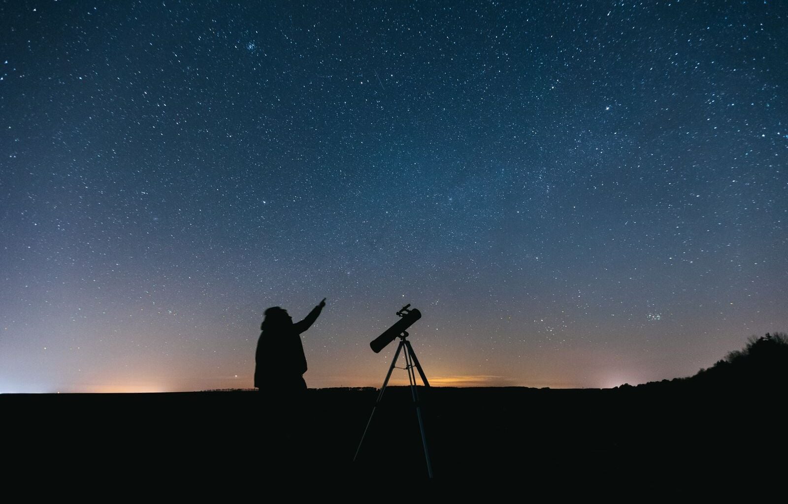 Jonathan McDowell has been tracking every object in orbit since 1989 — a one-person catalog that started as a weekly email newsletter and became the source governments and newsrooms cite when they need to know how many Starlink satellites are actually up there