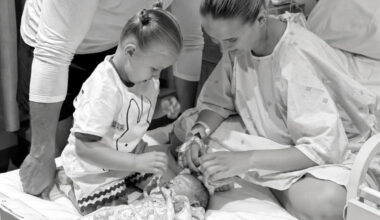 'And then there were 4' Molly-Mae and Tommy Fury share first pic of second baby