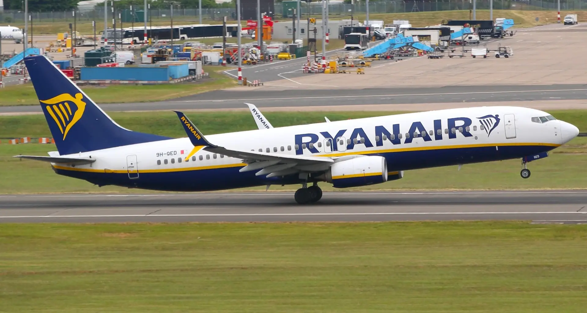 Ryanair Adds 12 New Routes at These Two Airports