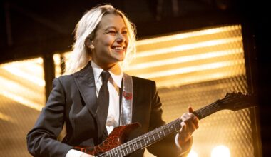 Phoebe Bridgers at Madison Square Garden: Set List, Review