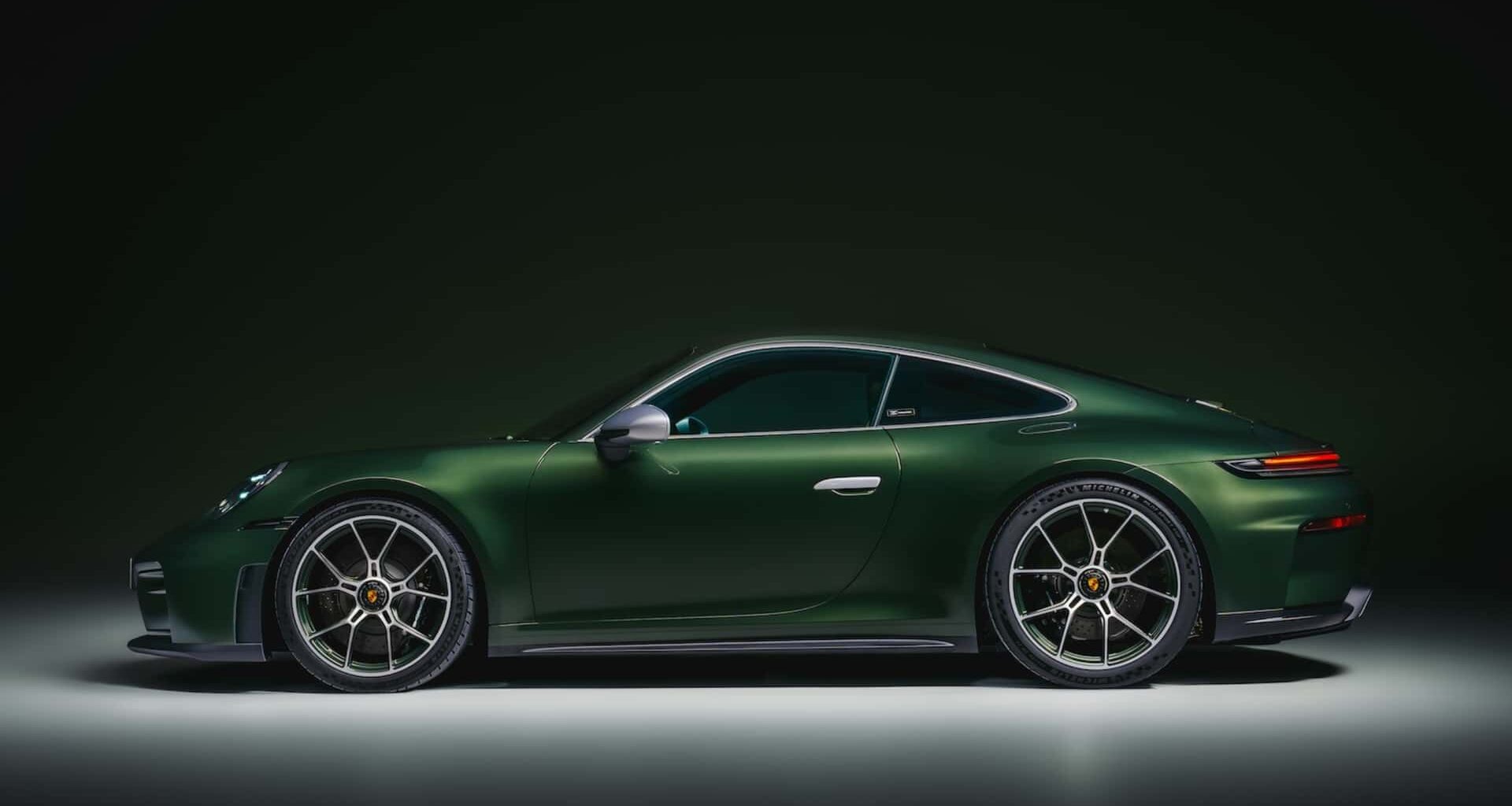 911 GT3 Earls Court 51 Edition Celebrates The UK's Best Car Color