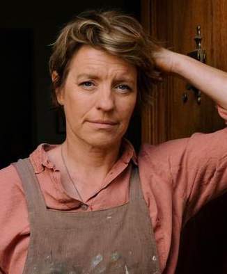 British-born South African-based artist Ros Koch has been selected for the 2026 Portrait Award at the National Portrait Gallery in London.