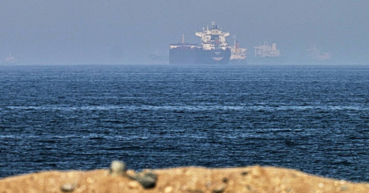 The US is using an Iranian smuggling tactic to sneak oil out of the Gulf