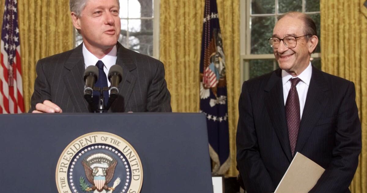 Hiltzik: Alan Greenspan, Fed chair whose policies gave us the Great Recession
