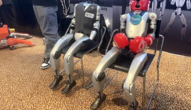 100 robots at Hong Kong's InnoEX reveal the state of humanoid robotics
