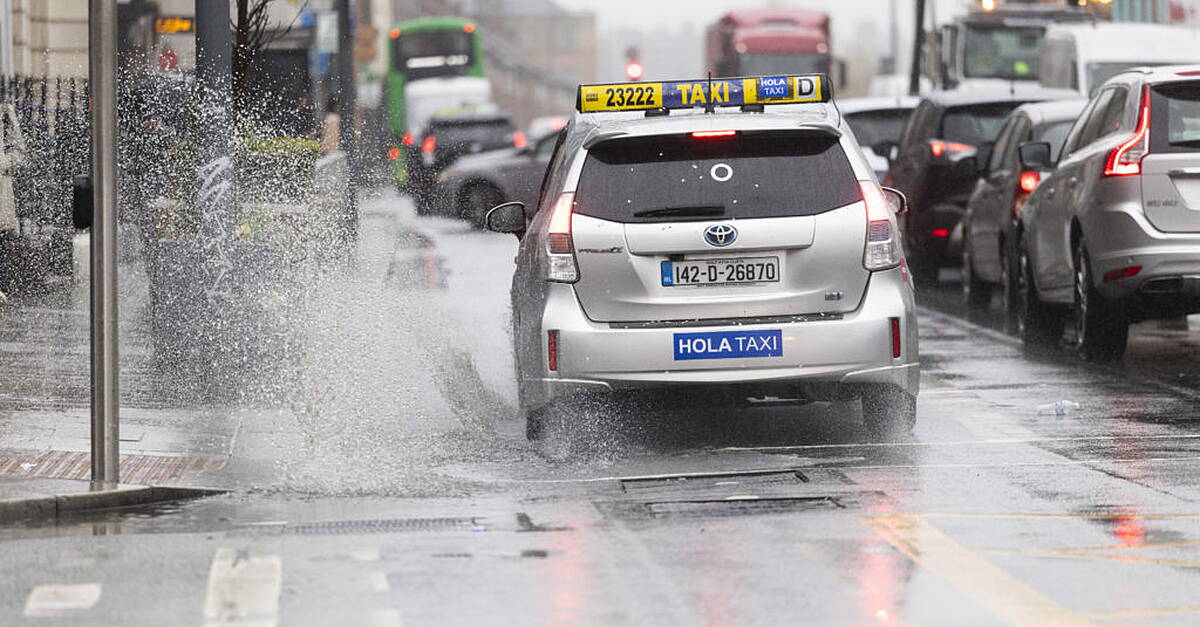 Yellow rain warning issued for three counties