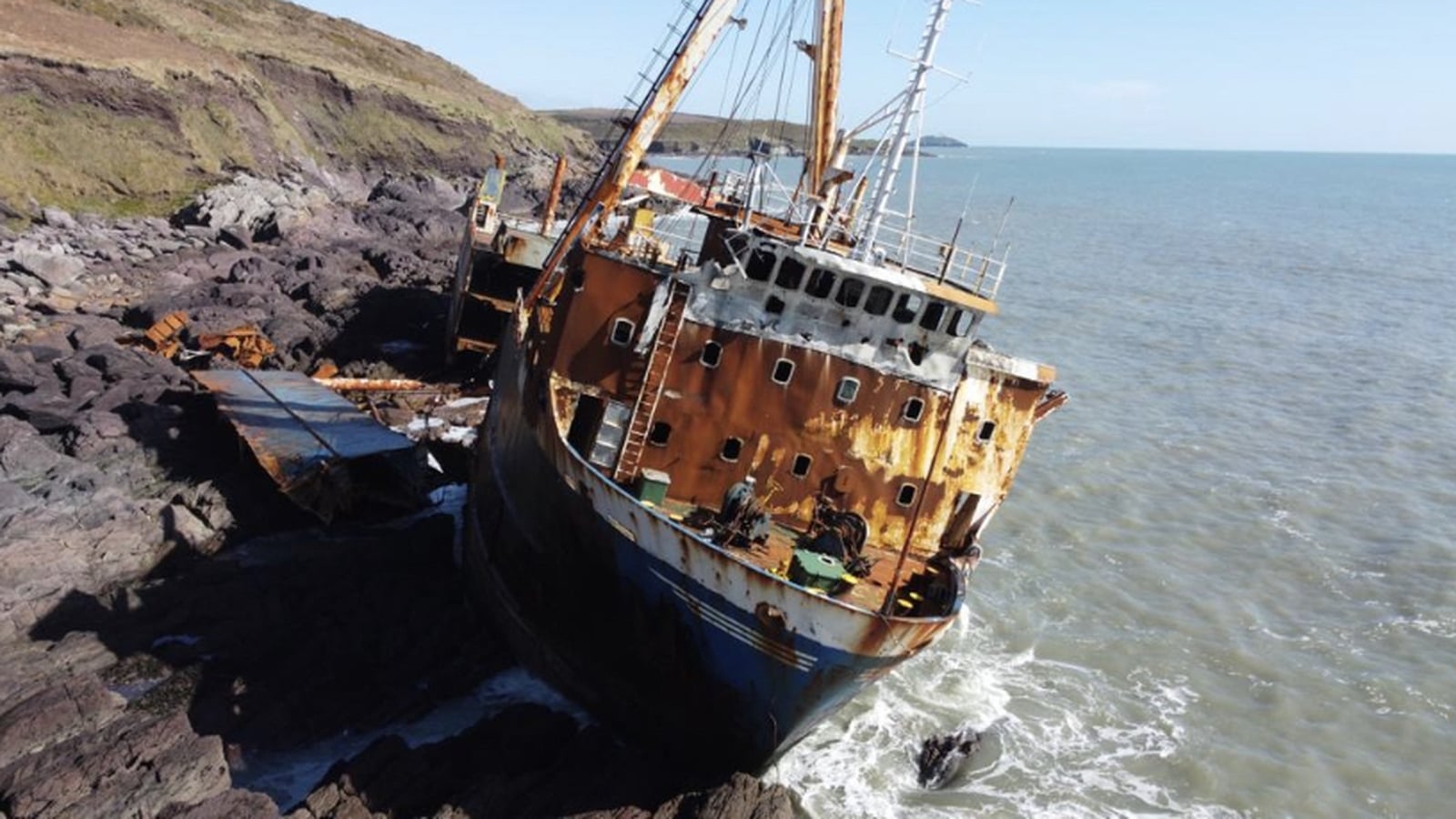 What happens next to the 18,000 shipwrecks off Ireland's coast?