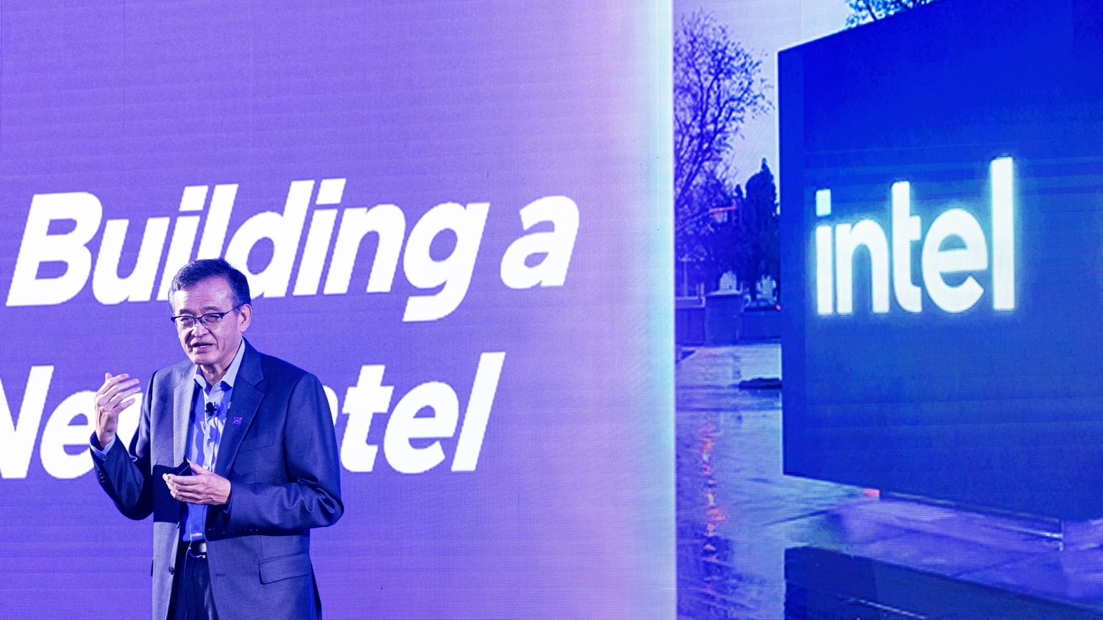 Intel forecast beats estimates as AI boom boosts demand