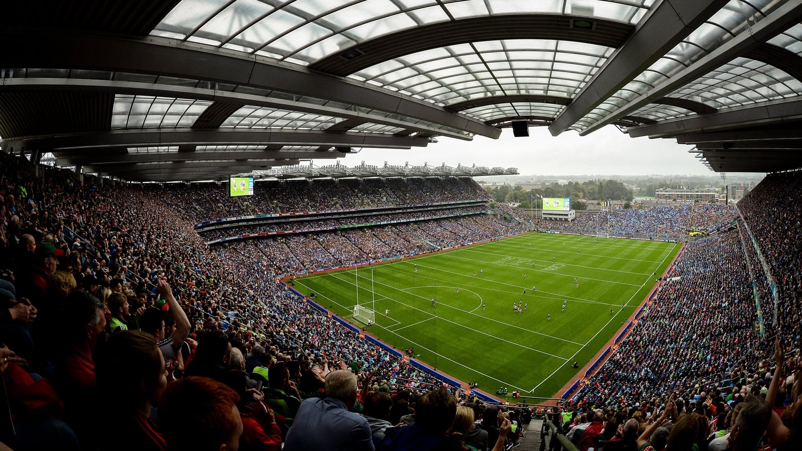 What's behind the behaviour of All-Ireland final crowds?