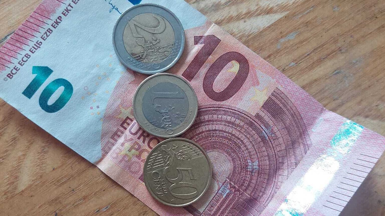 5.6% increase in minimum wage to be recommended to Govt