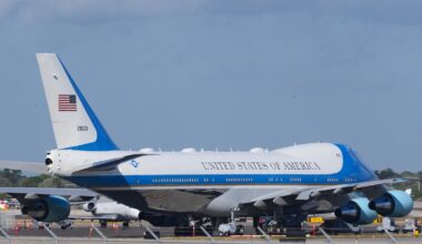 Boeing posts Q2 loss as Air Force One costs rise