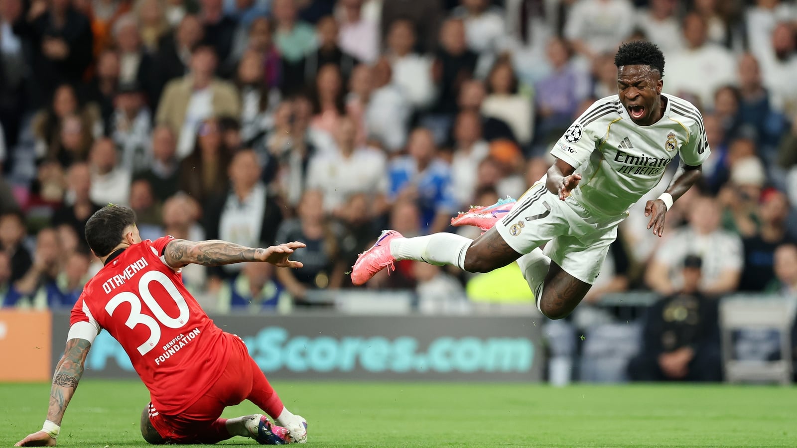 Arsenal firming up their interest in Madrid's Vinicius