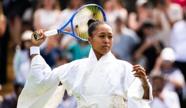 Osaka again turns heads with routine victory at SW19