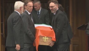 Funeral takes place of former minister David Andrews