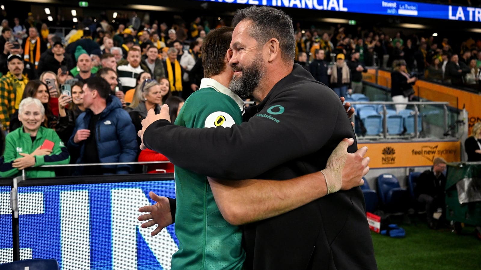 Farrell 'proud' after Ireland refuse to quit in Sydney