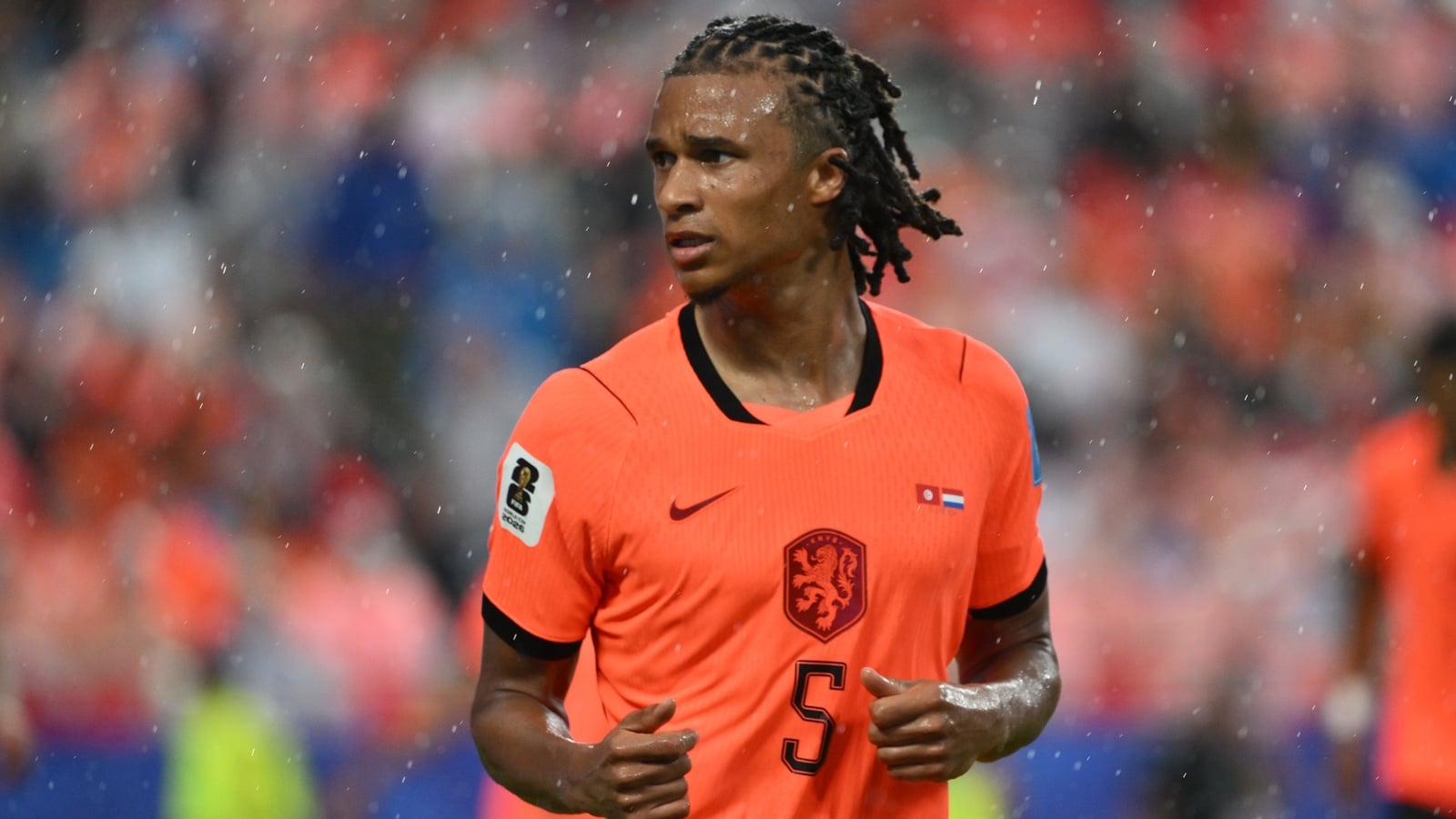 Transfers: Ake seals Fenerbahce move, Ox stays at Celtic