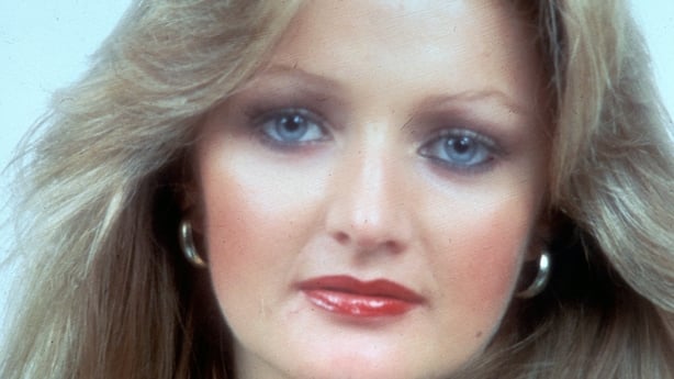 UNSPECIFIED - JANUARY 01: Photo of Bonnie Tyler (Photo by Michael Ochs Archives/Getty Images)