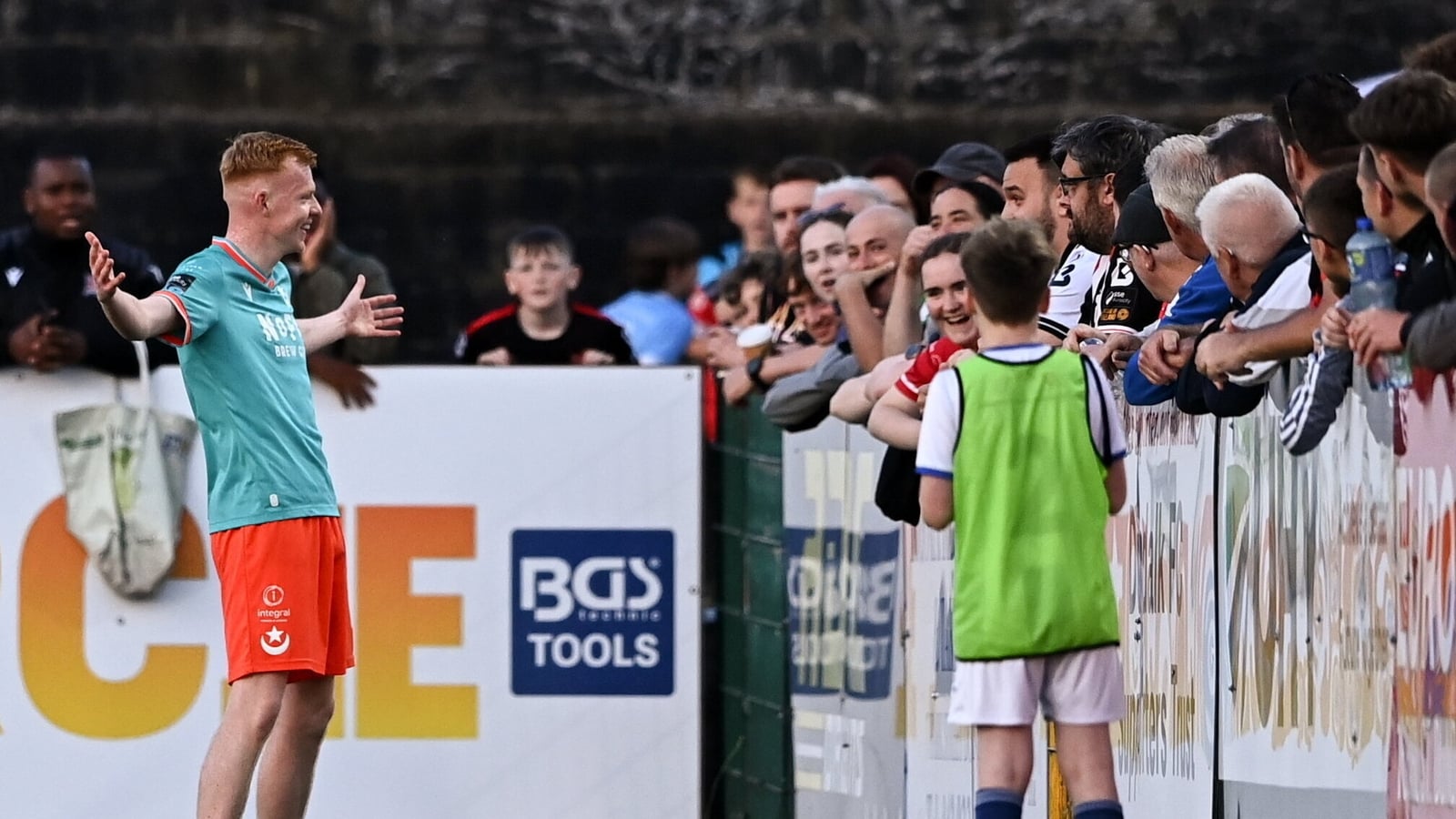 Farrell bags brace as Drogheda claim Louth derby spoils