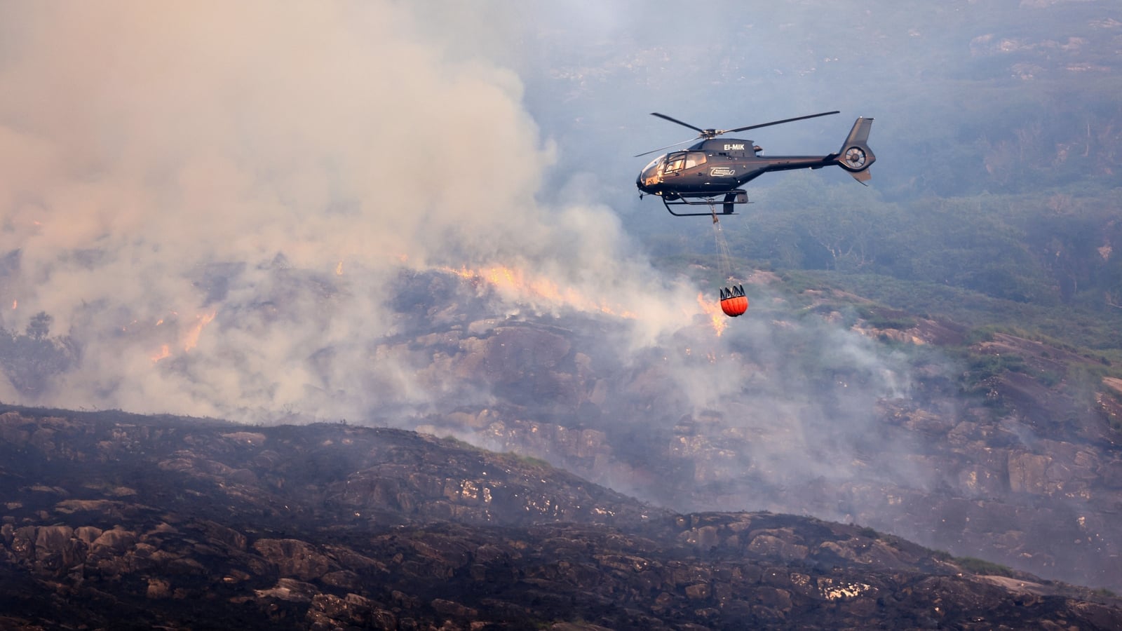 Killarney National Park road closed due to wildfire