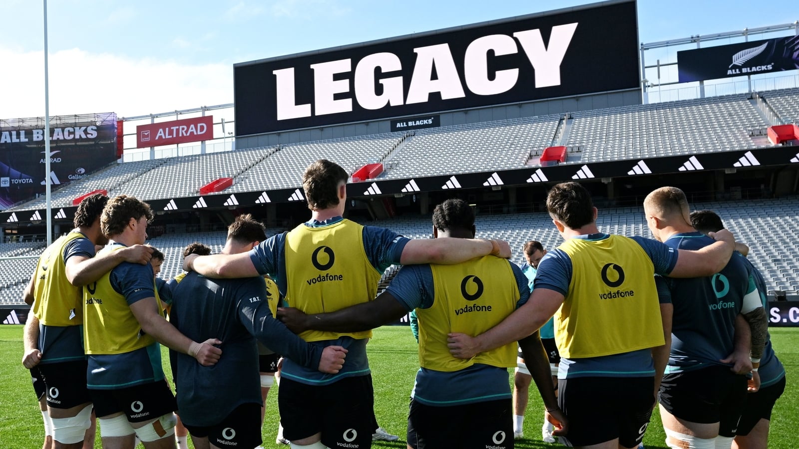 Ireland braced for rugby's toughest Test in Auckland